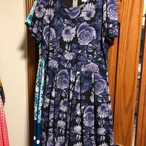 LuLaRoe Amelia